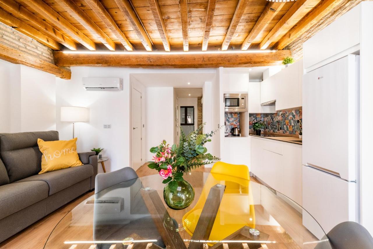 Wekey Homes Granada, Mesones Central Suites Exterior foto